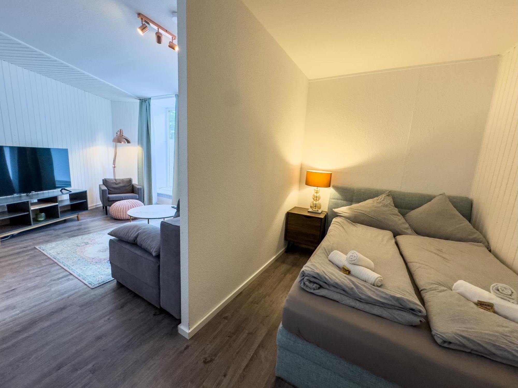 Schoene Wohnung Fuer 4 Gaeste An Der Eilenriede Mit Kostenlosen Parkplaetzen ฮันโนเวอร์ ภายนอก รูปภาพ